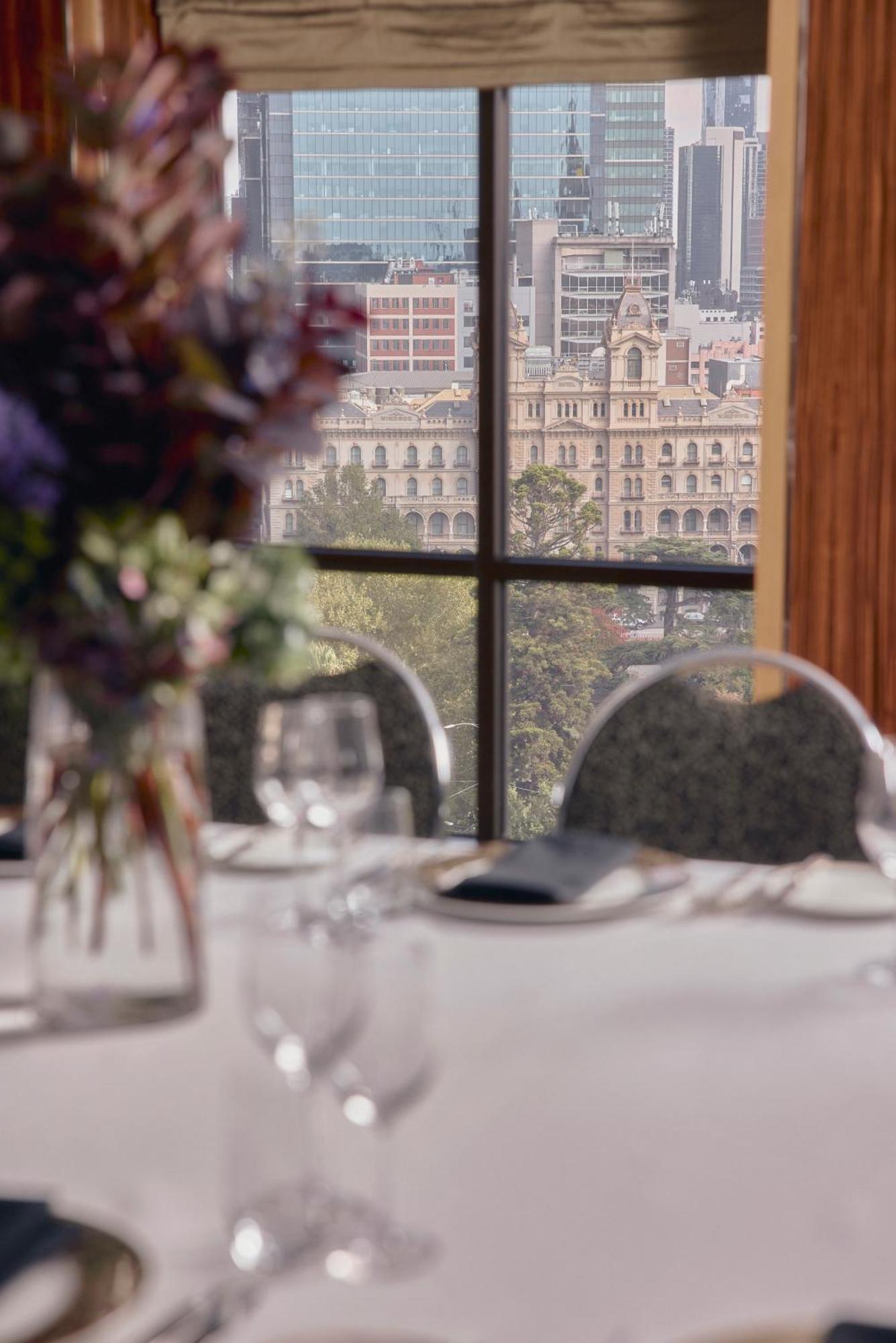 Park Hyatt Melbourne Hotell Exteriör bild The view from the restaurant